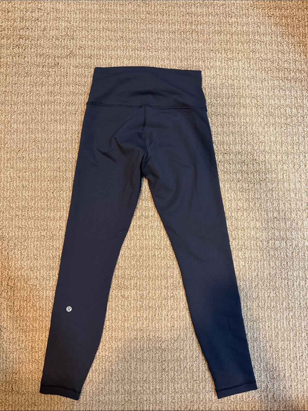 lululemon athletica women’s  black Athletic Leggings - Picture 3 of 3